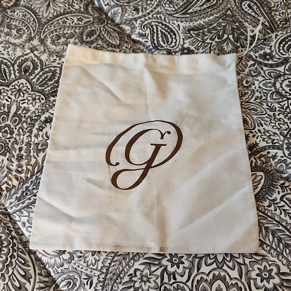 M. Gemi Dust Bag